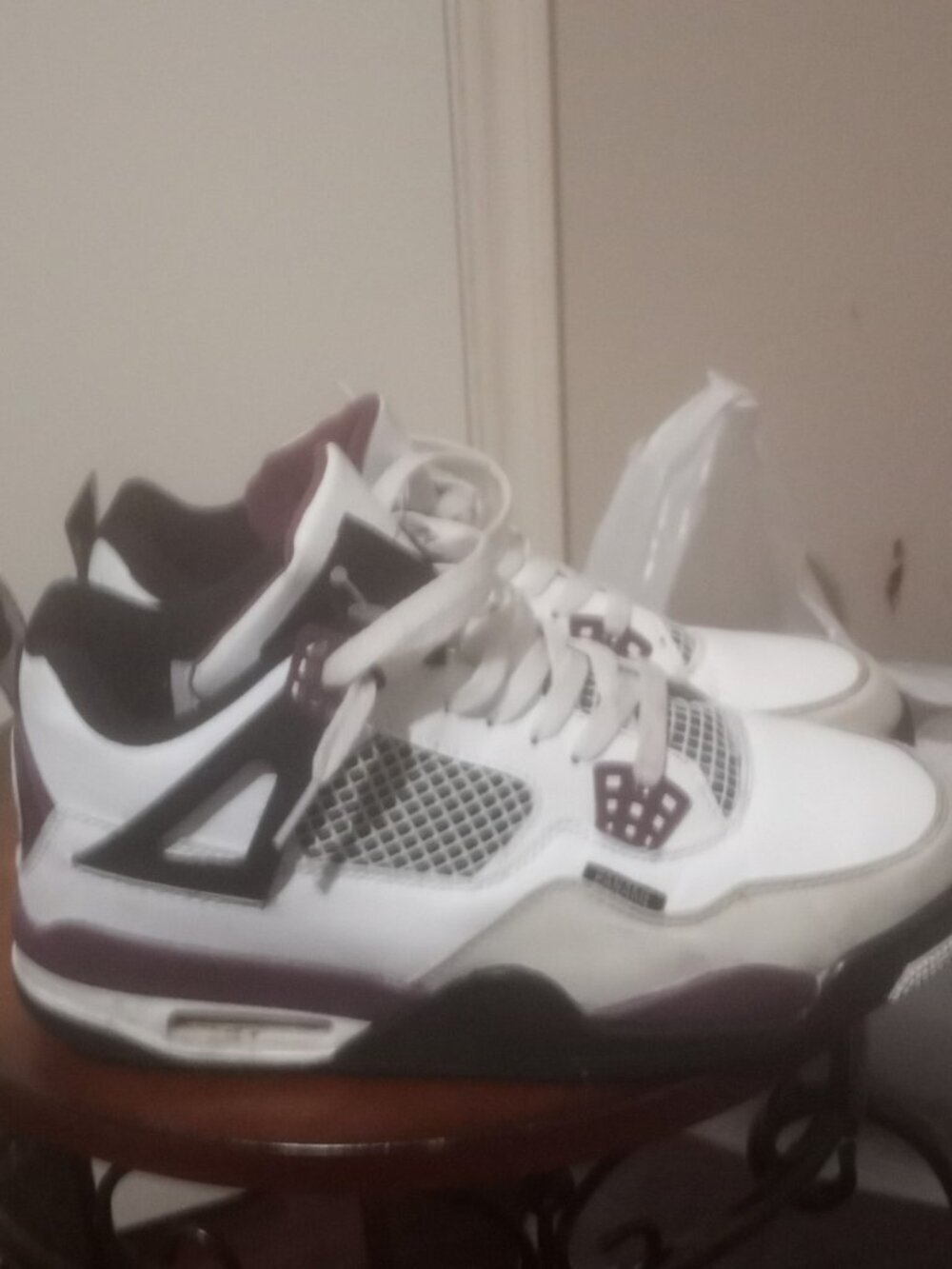 Jordan Air Jordan 4 Retro Paris Saint-Germain Bordeaux White Black Sneaker Sz 10